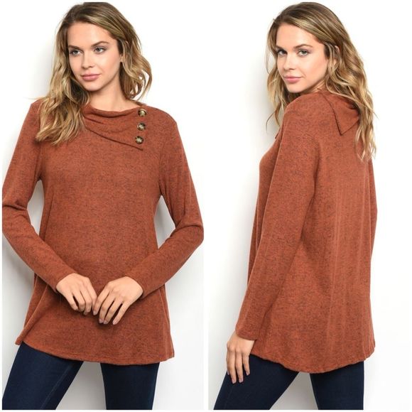 Tops - 🆕Rust mock neck top
